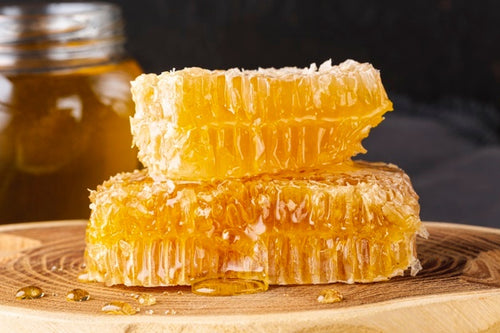 How to Eat Honeycomb: Perfect Pairings - Carolina Honeybees