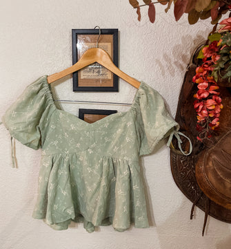 Lady Summer Blouse- LIGHT GREEN