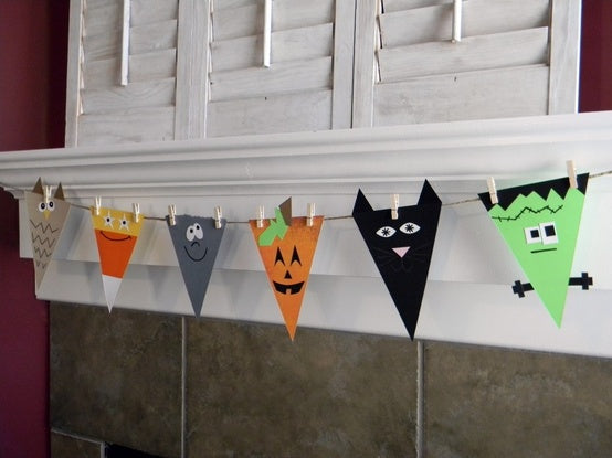 top five Halloween craft ideas for kids, halloween spook banners