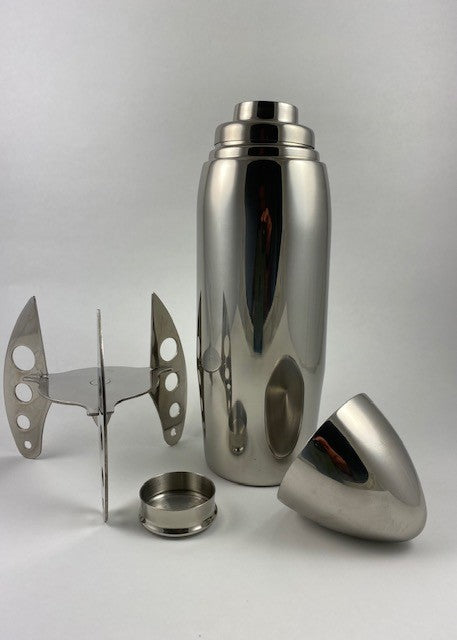 Salt & Pepper Shaker Set – SpaceBase Gift Shop