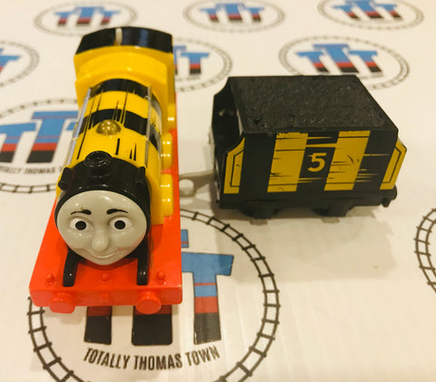 TRACKMASTER & TOMY TRAINS – Totally Thomas Town