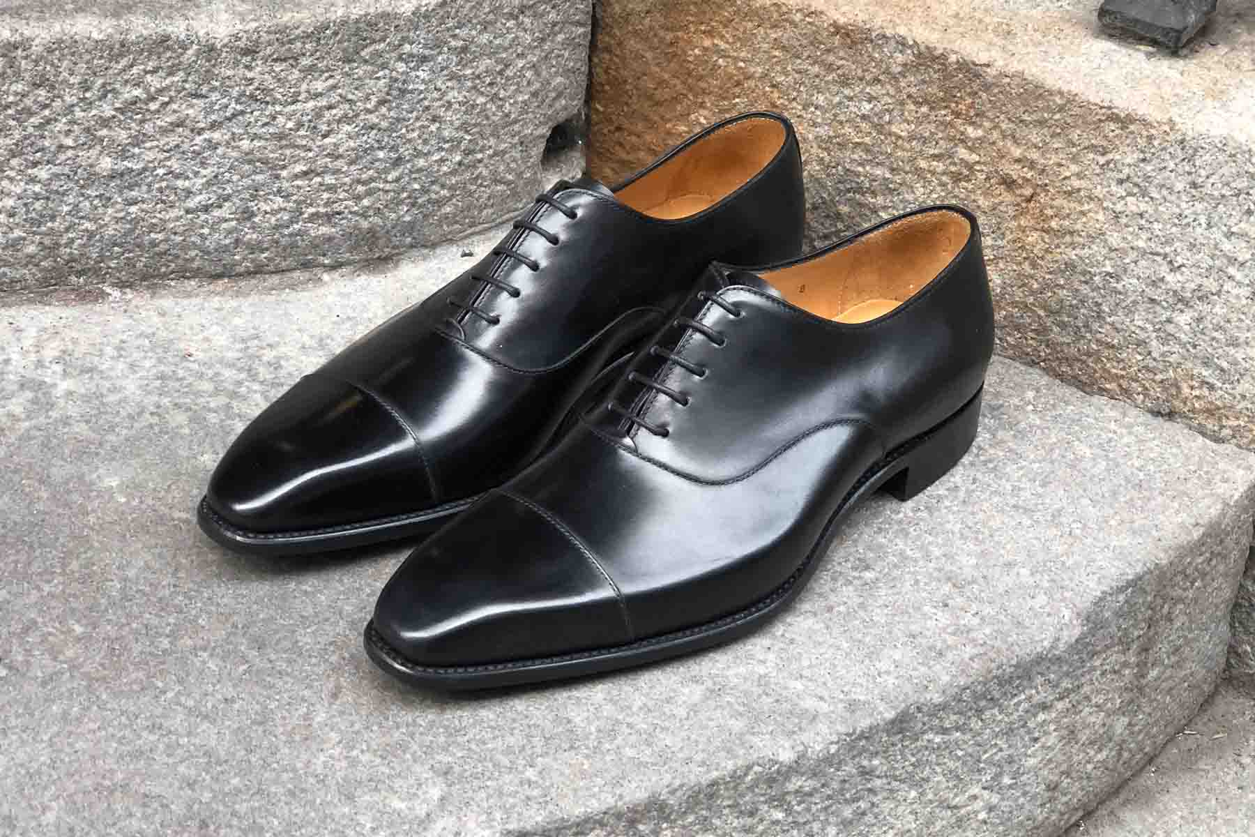 Carlos Santos 8627 Cap-Toe Oxford In Black Calf | The Noble Shoe