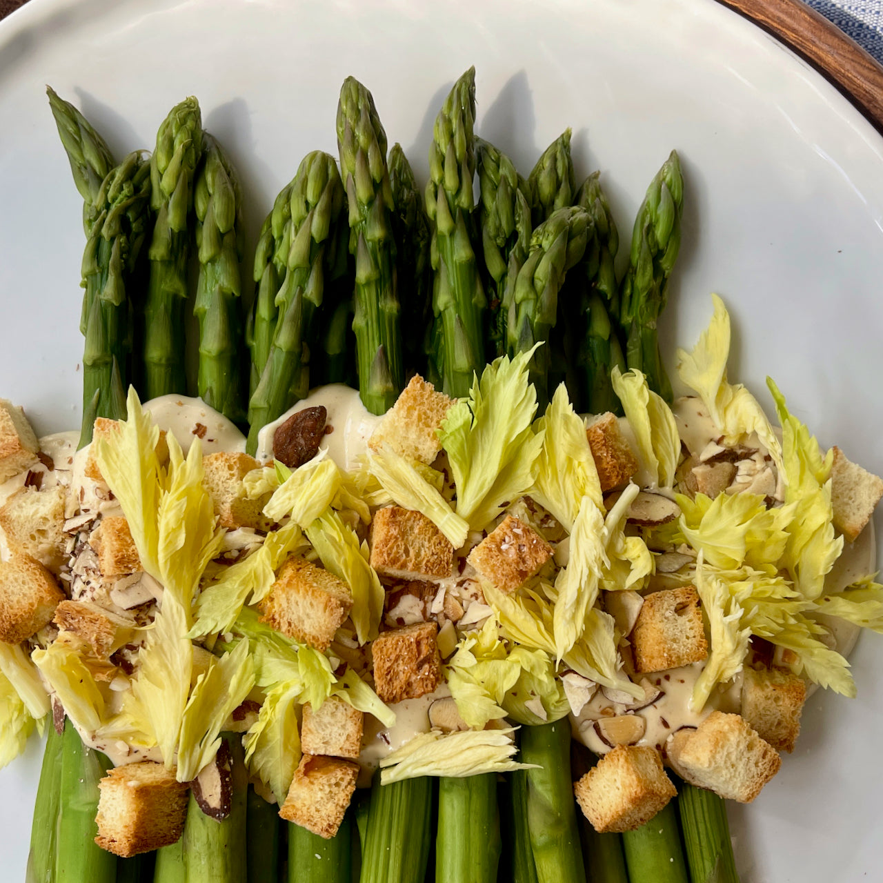 image of asparagus and egg dressing