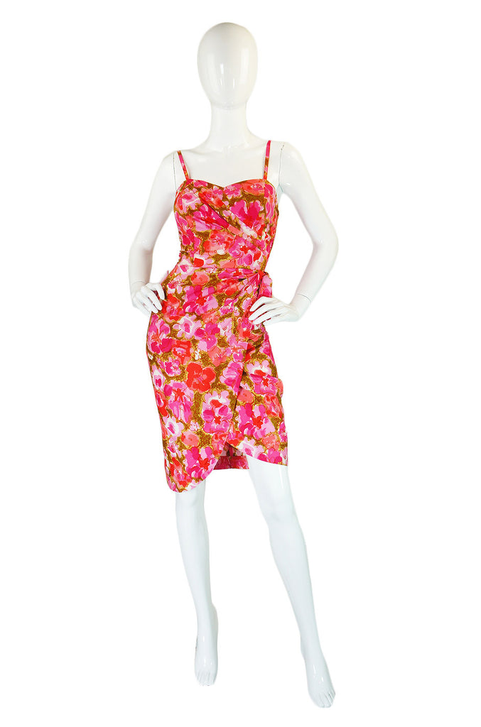 1950s Floral Print Hawaiian Wiggle Dress | shrimptoncouture.com