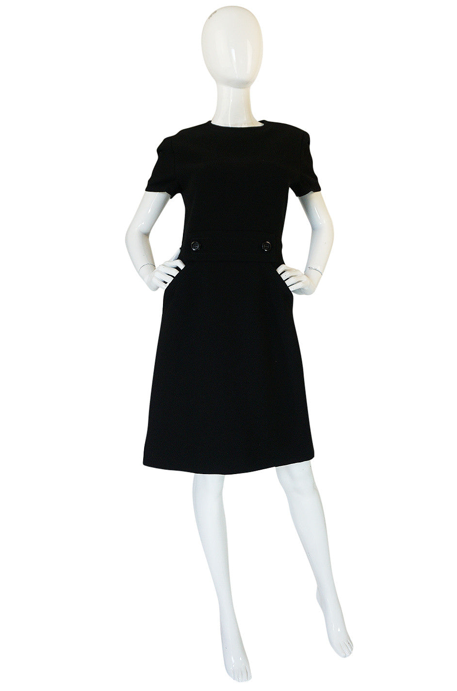 1960s Demi-Couture Level Black Wool Crepe Shift Dress – Shrimpton Couture