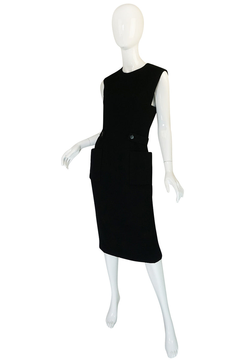 1960s Norman Norell Wool Crepe Back Button Shift Dress – Shrimpton Couture