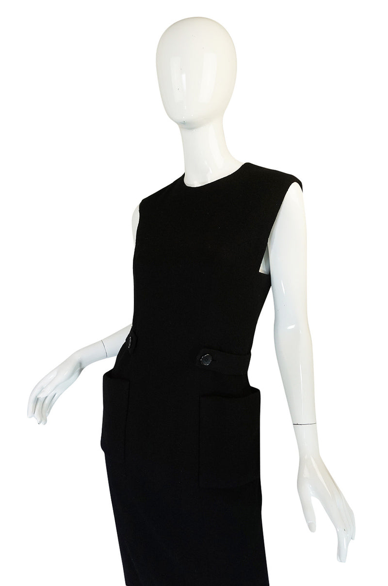 1960s Norman Norell Wool Crepe Back Button Shift Dress – Shrimpton Couture