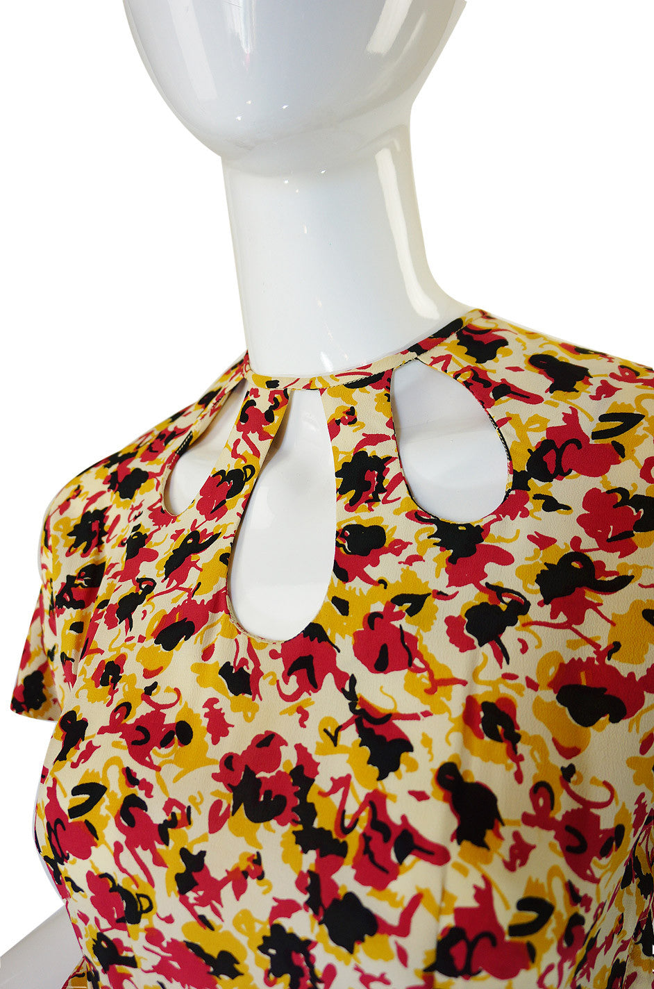 1940s Silk Floral Day Dress with Cutouts | shrimptoncouture.com