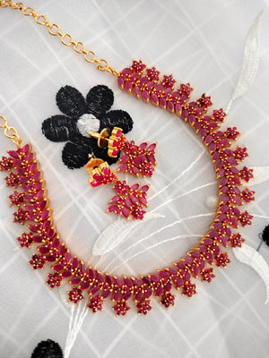 eLVeene Flower Dainty Necklace - Stainless Steel – Pearls And Rocks