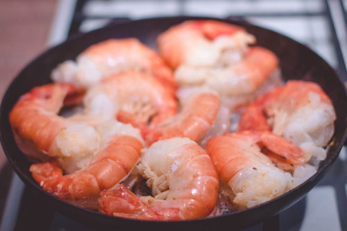 shrimp is a high protein foods for muscle building