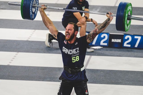 (George Sanchez during the 1RM Snatch event at the 2017 CrossFit Games)