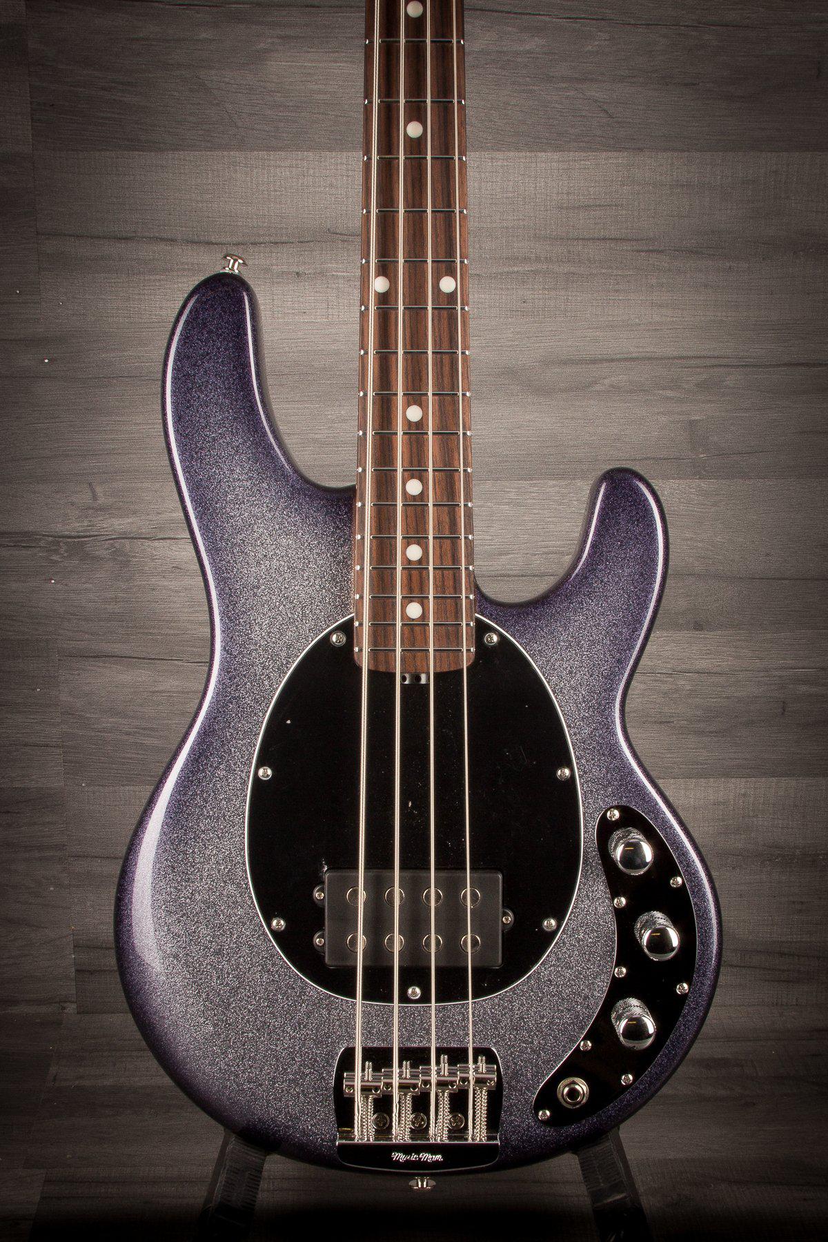 stingray short scale starry night