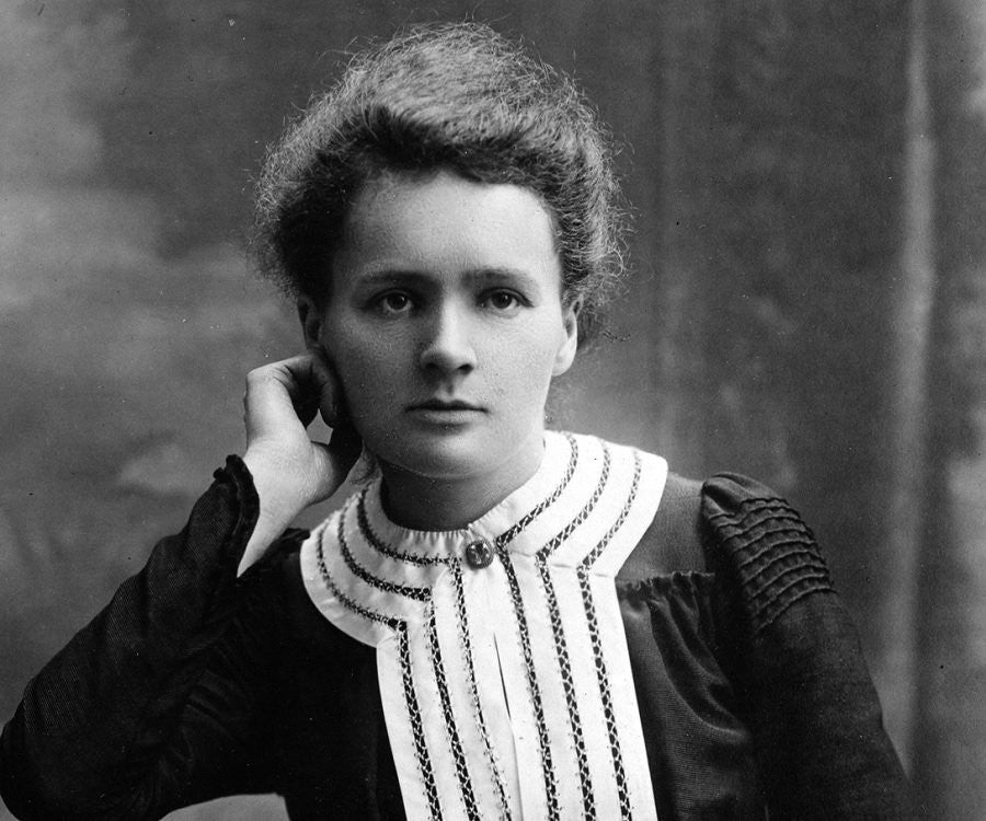 marie curie and her daughters