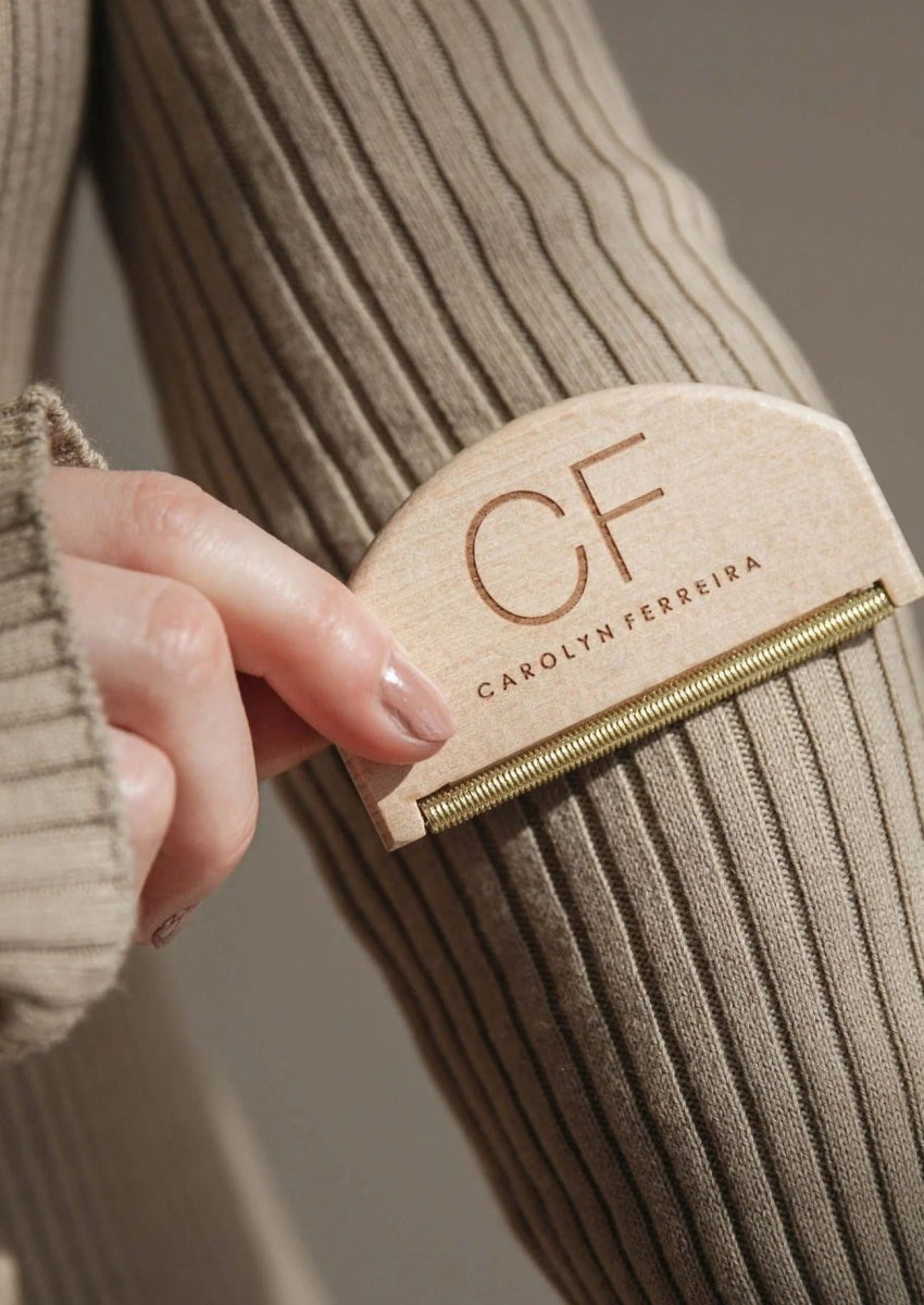 Carolyn Ferreira Cashmere Sweater Comb