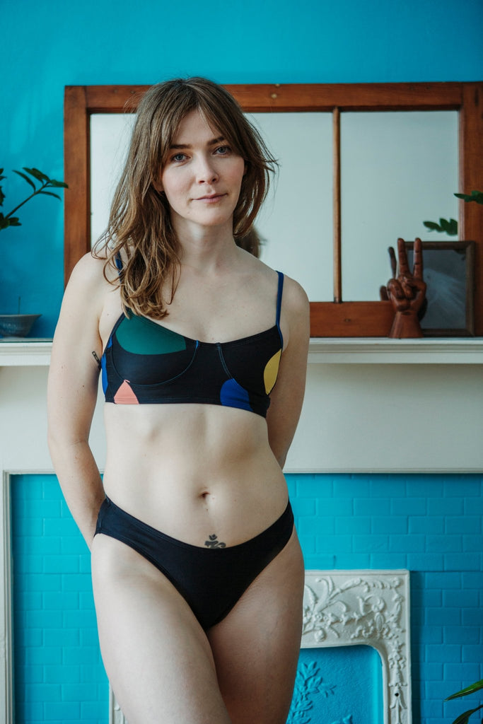 Minnow Bathers Soleil Top (Gingham) - Victoire Boutique - Bathing Suit -  Minnow Bathers - Victoire Boutique - ethical sustainable boutique shopping  Ottawa made in Canada