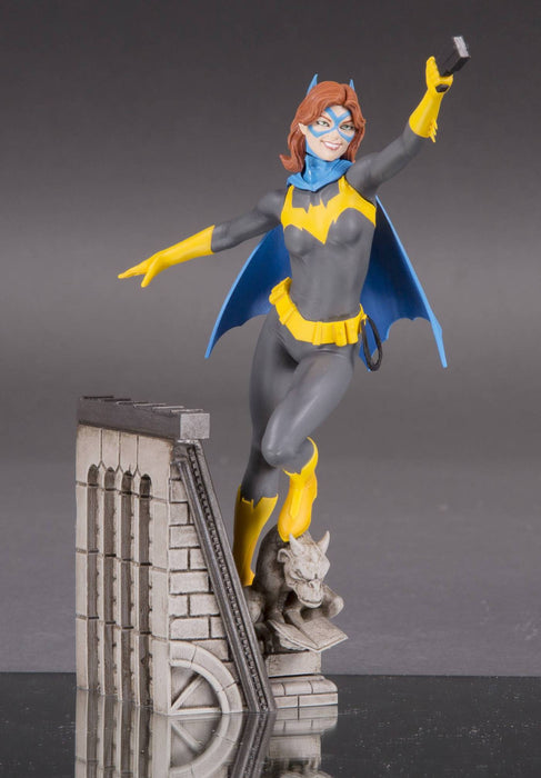 dc collectibles batgirl