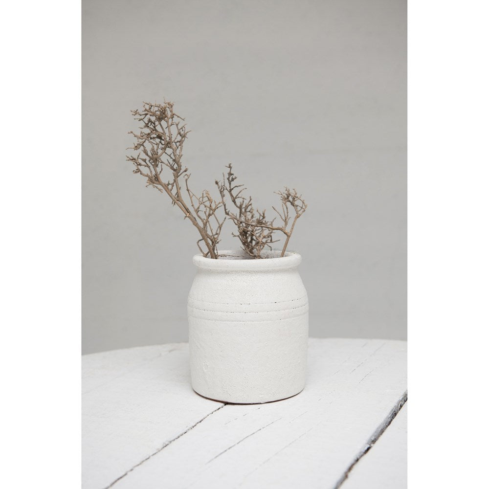 HomeFrills Medium Matte Finish White Ceramic planter Pot with