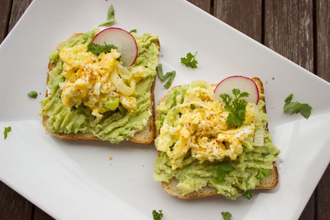 School Lunch Ideas You And Your Kids Will Love avocado and eggs on toast