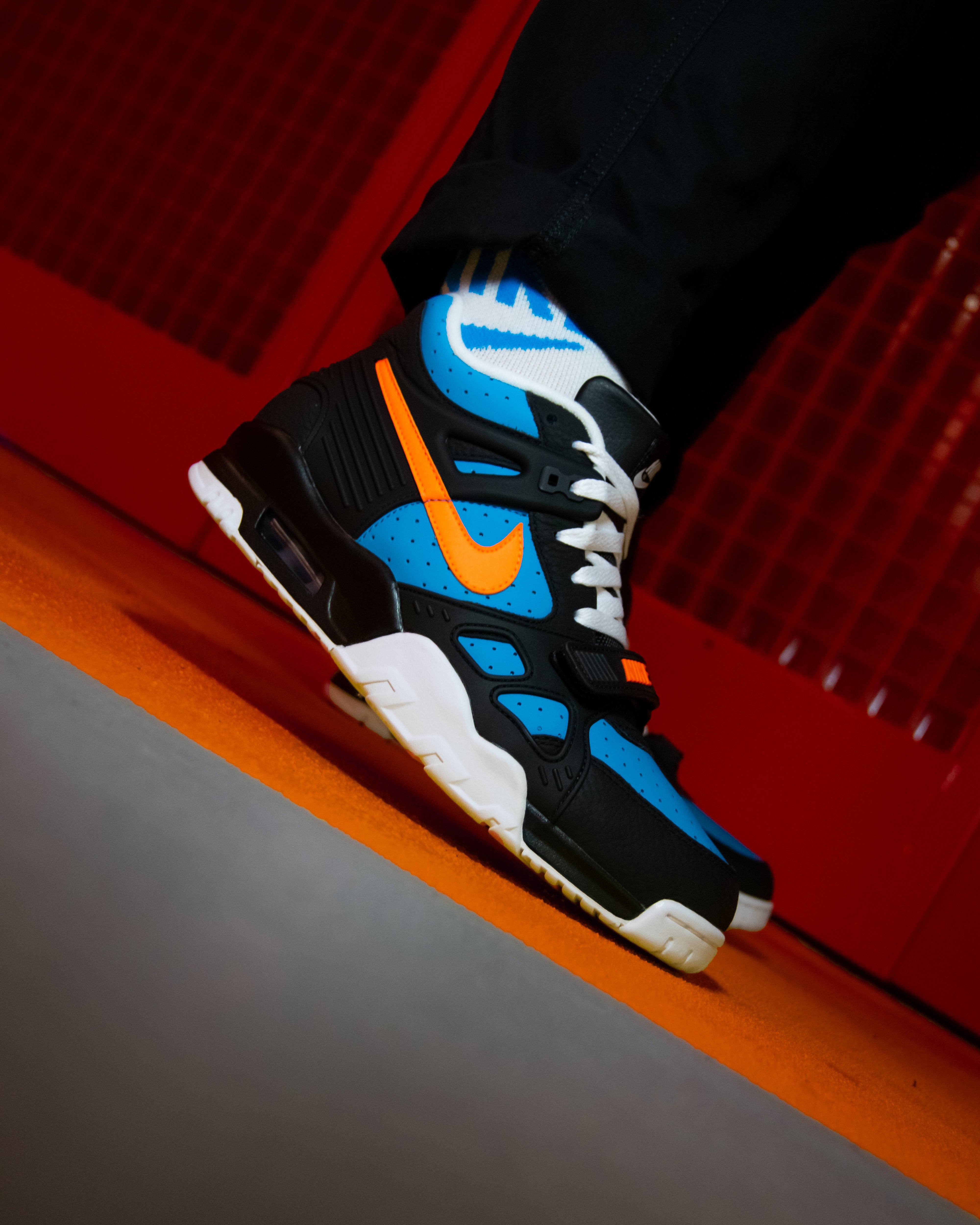 nike air trainer 3 blue