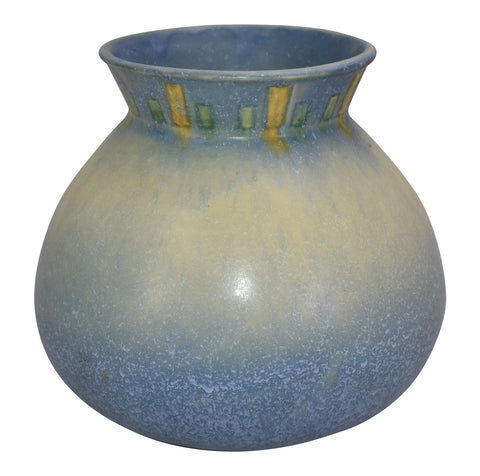 Roseville Pottery Windsor Vase