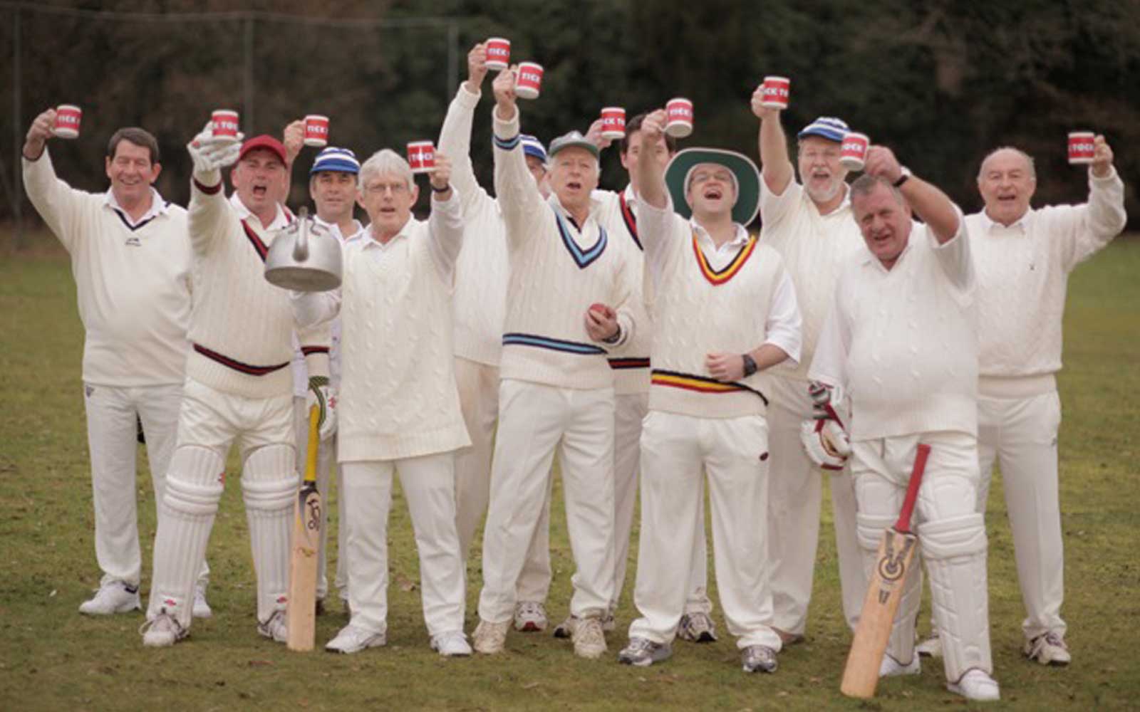 rooibos drinking cricket team - main