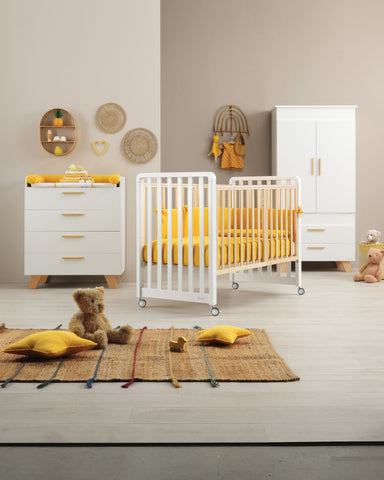 Patut Co-Sleeper Patut Bebe Co-Sleeping Patut Bebe Atasabil Colectia Mini Mobilier Compact pentru Bebeluși Soluții de Dormit Co-Sleeping Patut Atasabil Părinte Patut Co-Sleeping Sigur Patut Bebe Lângă Părinte Mobilier Camera Bebelușului Eficient Spațial