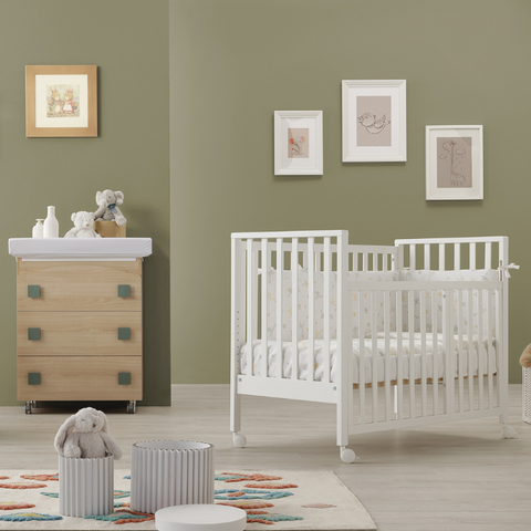 Transformable baby bedroom, transformable baby furniture set, transformable baby room, transformable baby furniture, transformable baby bedroom set, transformable baby bed, transformable baby room furniture, complete set of transformable baby bedroom, multifunctional baby furniture, transformable baby bed and chest of drawers