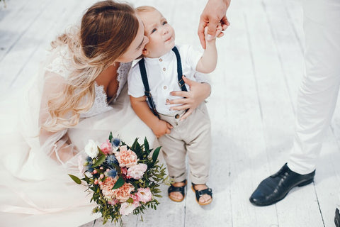 baby at the wedding