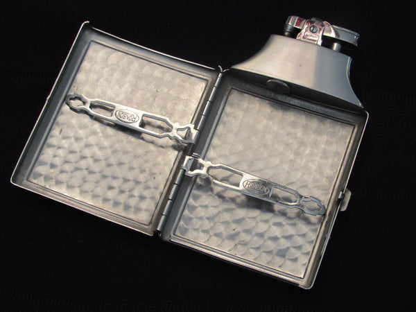 Vintage Cigarette Case Purse Accessory Silver Case Tobacciana Accessor –  TheFlyingHostess