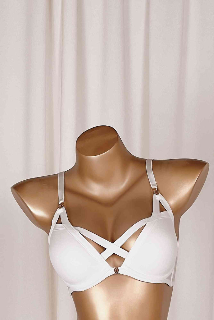 Lace bra with underwire and padding