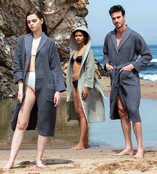 Embrace summer with SEYANTE's Lightweight Robe.