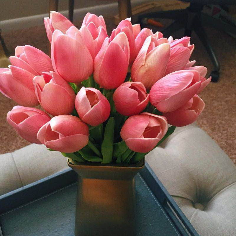 Beautiful Fashionable Tulips Artificial Flowers For Maintenance-Free Creative Home Décor Floral Displays For Living Room Dining Room Nordic Home Decoration