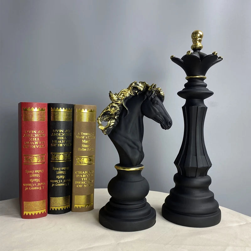King Queen Knight Luxury Chess Pieces Home Decor Ornaments Carved Resin Statuettes For Living Room Coffee Table Mantelpiece Light Luxury Home Interior Decor Accessories