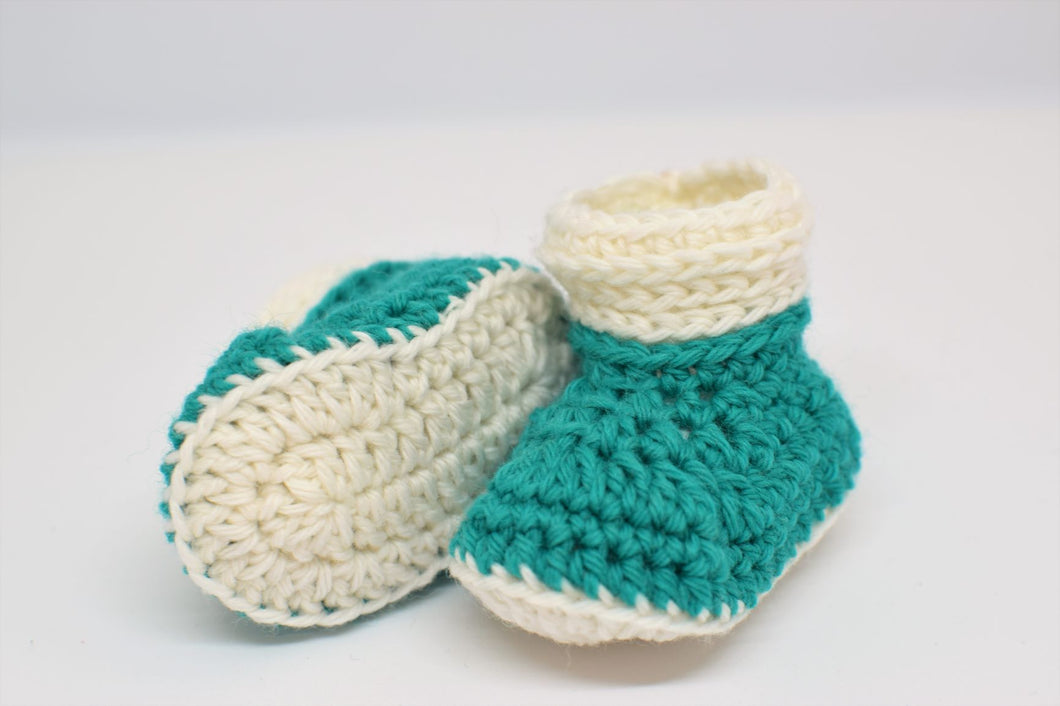 white crochet baby booties