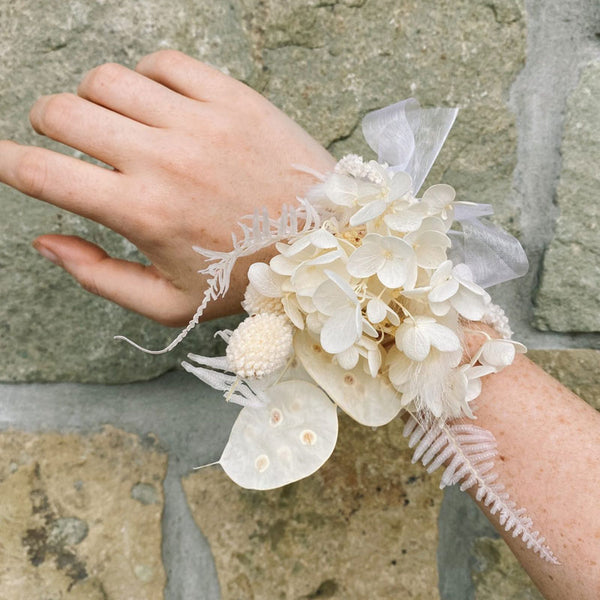 Dried Flower Corsage – Petals on the Plaza
