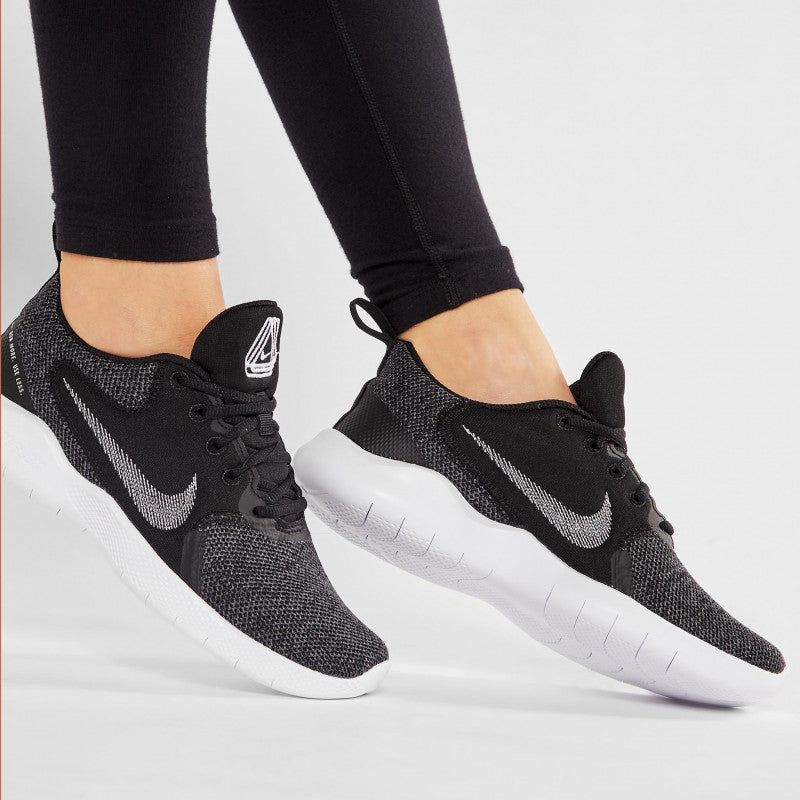 nike ladies flex experience running shoe