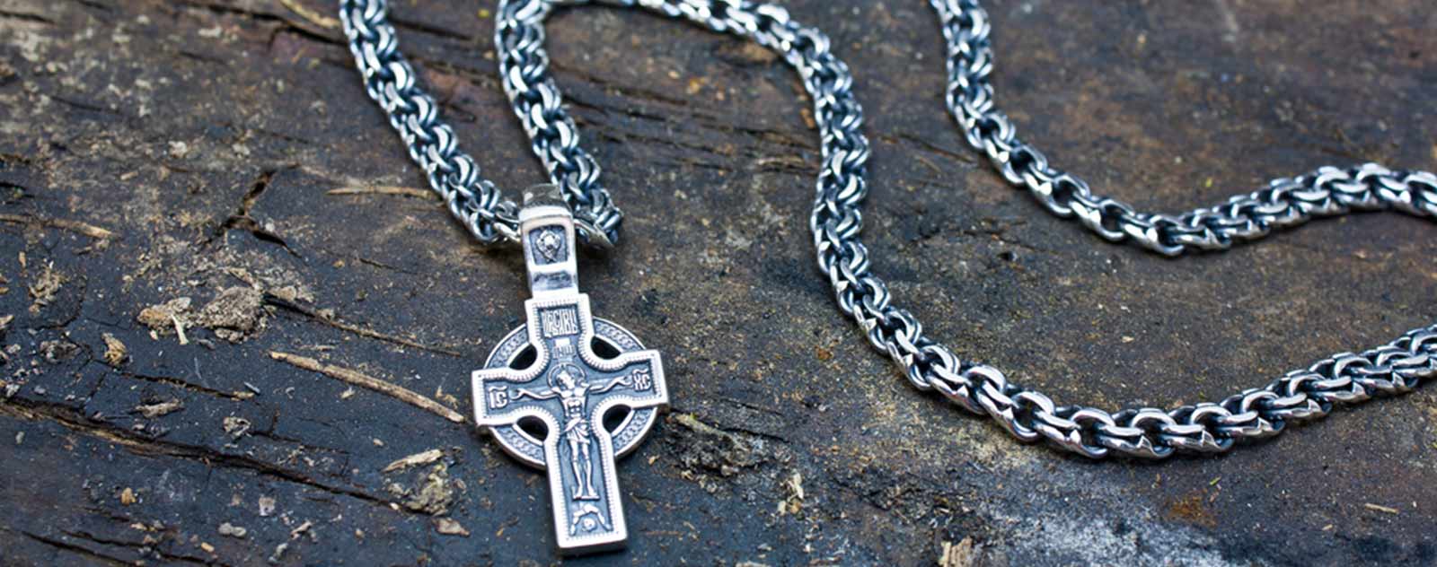 croix-celtique-pendentif