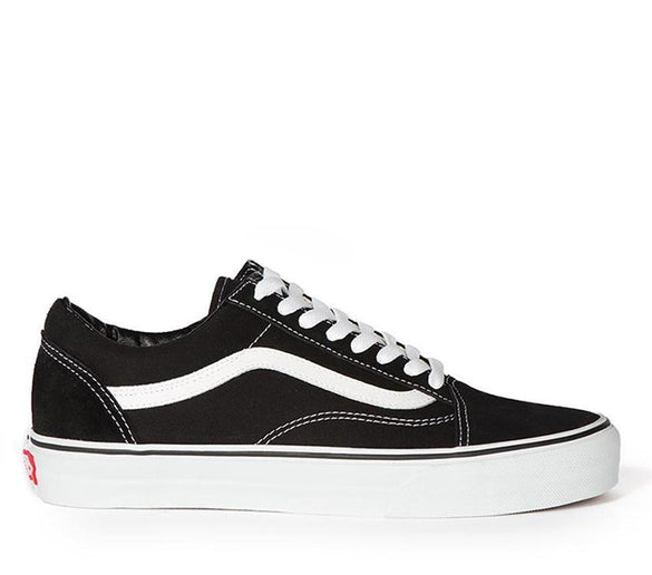 black lace up vans