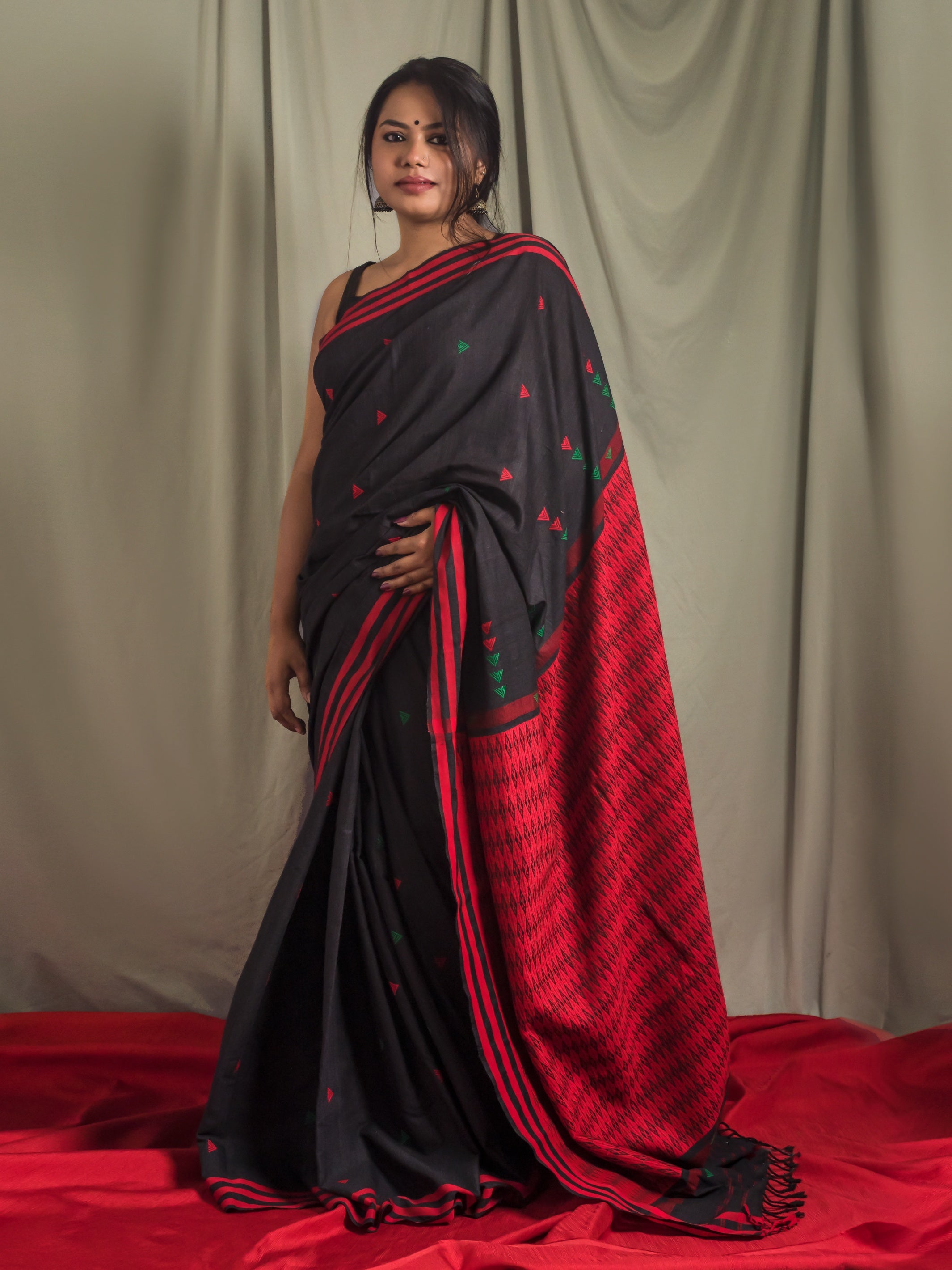 Naga Black-Red Cotton Silk Saree – The Silk Chamber