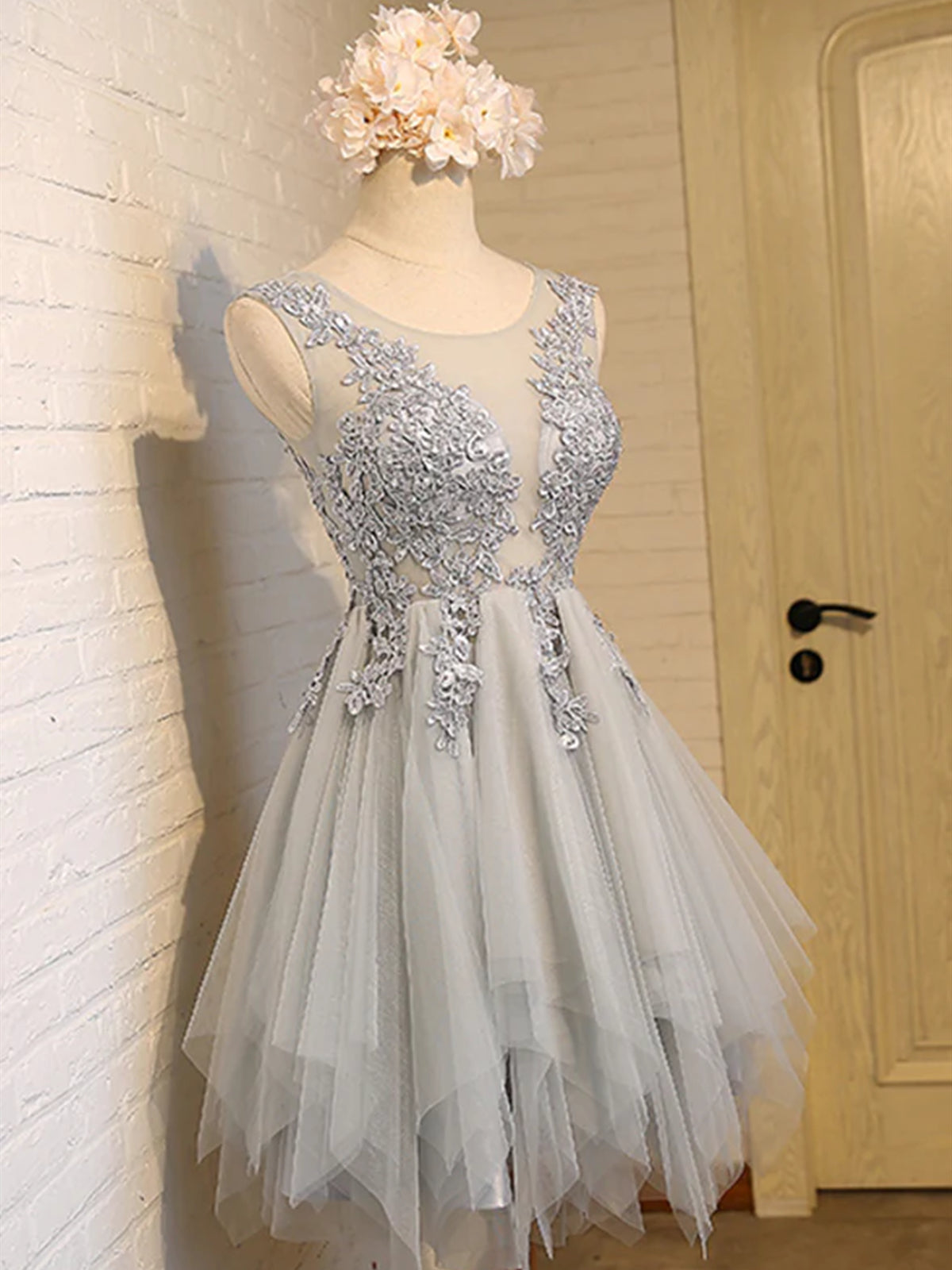 Round Neck Short Gray Lace Prom Dresses, Short Gray Lace Formal