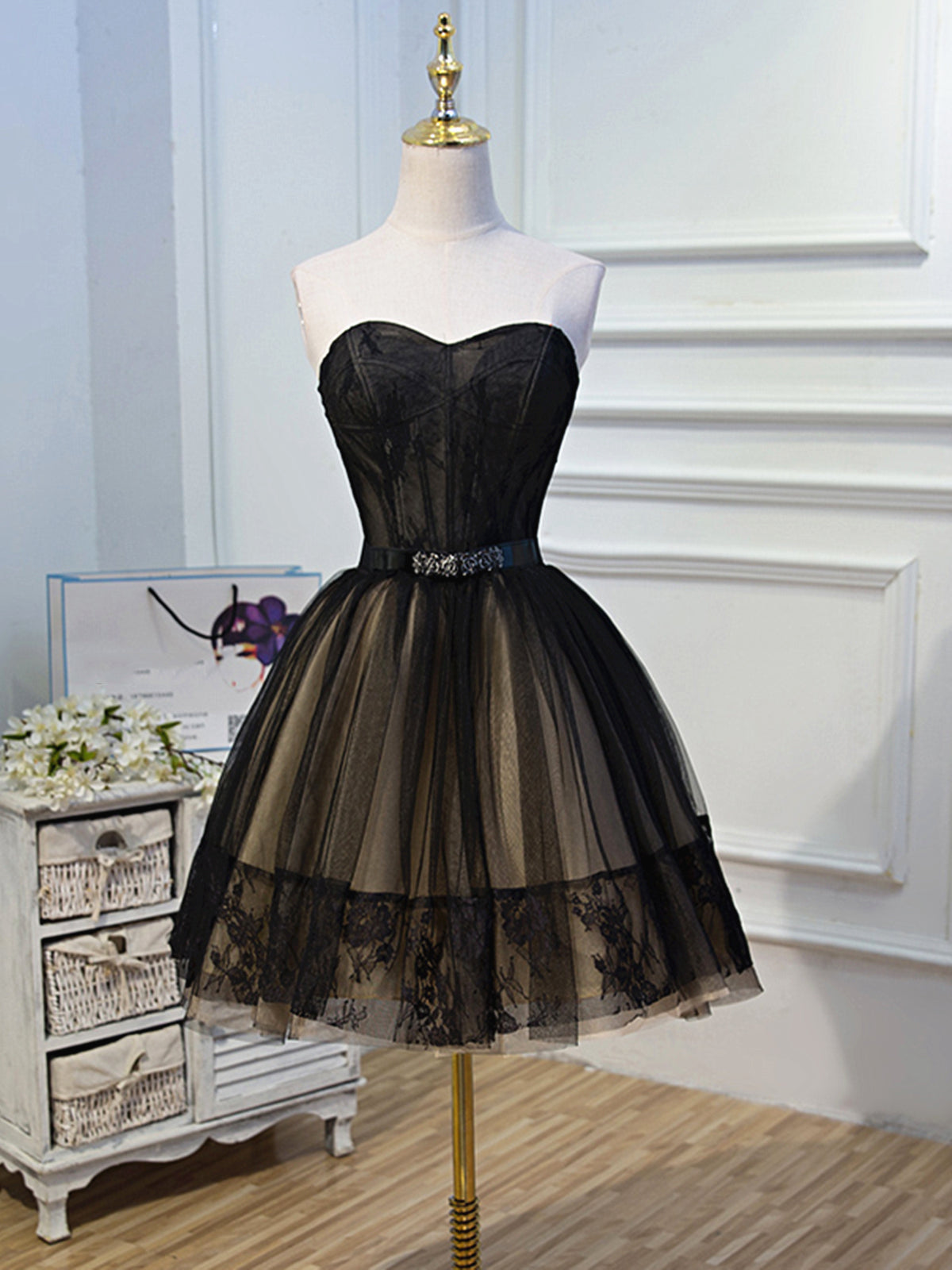 Off the Shoulder Short Black Lace Prom Dresses, Short Black Off