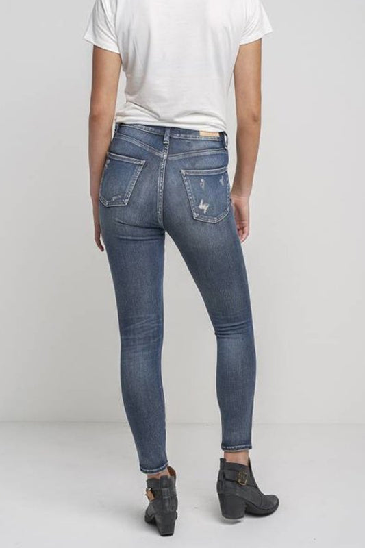 Silver Jeans Co. Plus Size Avery High Rise Slim Bootcut Jeans , Waist Sizes  12-24 