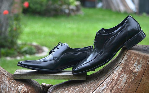 Derby shoes