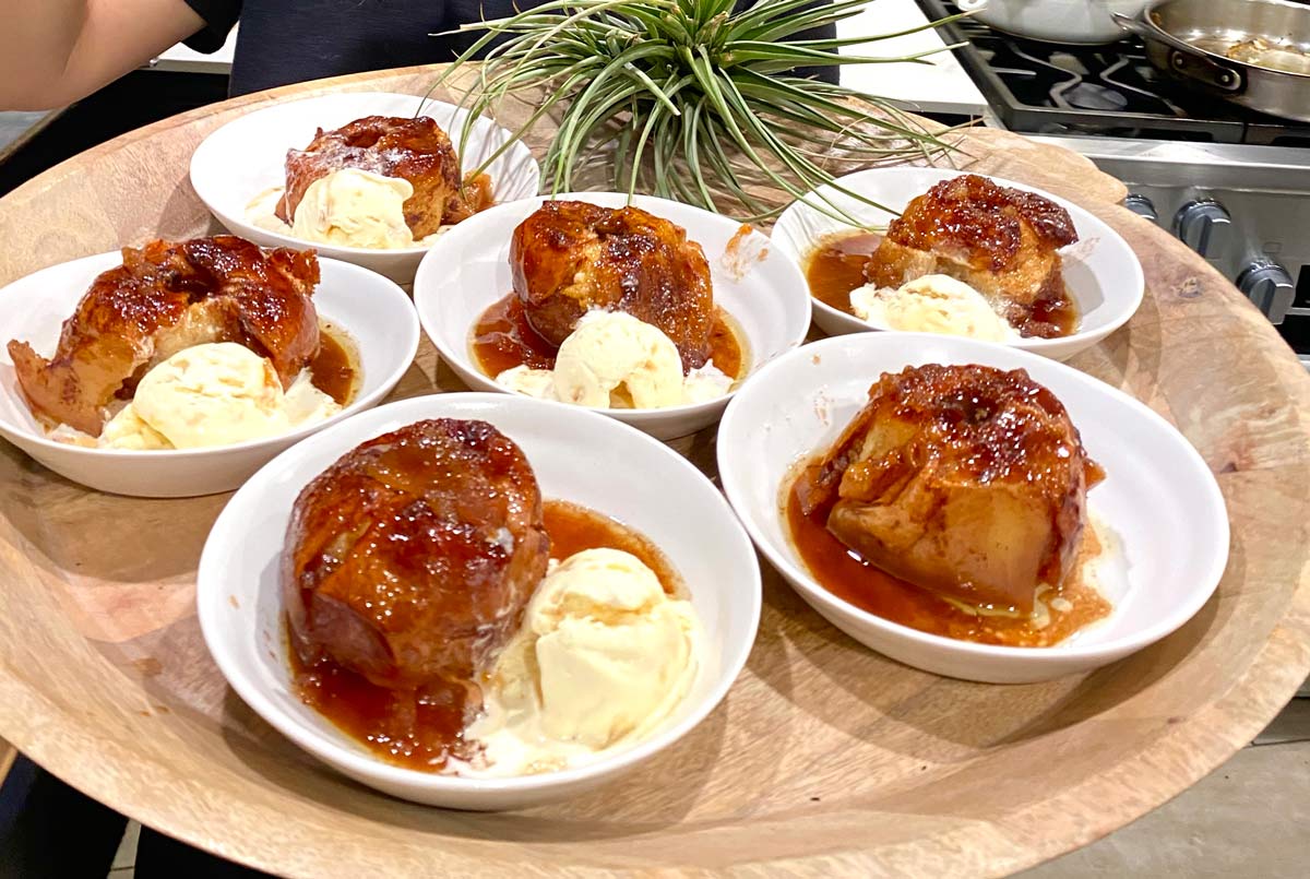 finished baked apples with ice cream