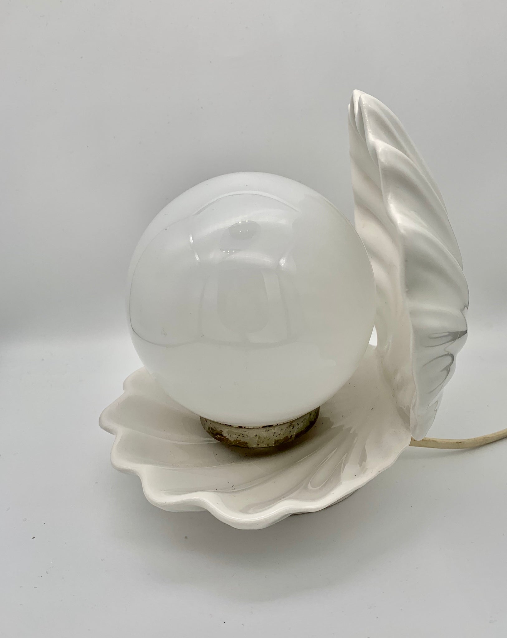 ceramic shell lamp