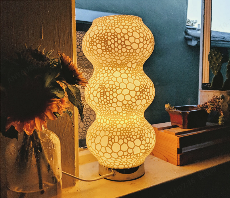 Voronoi Lamp 3D Model