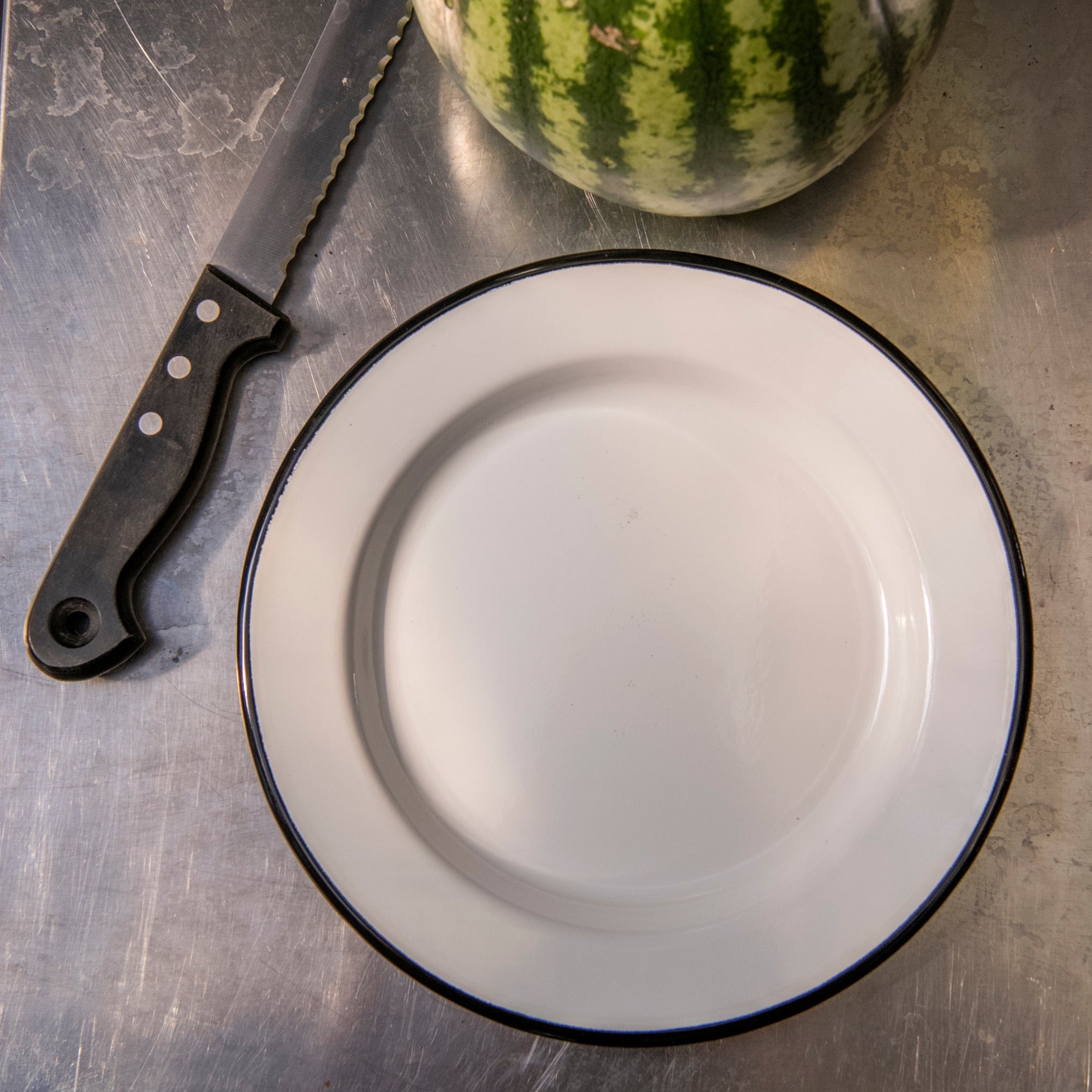 Enamel Plate with Black Rim