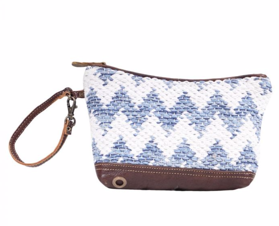 BLUE CROSSOVERS POUCH