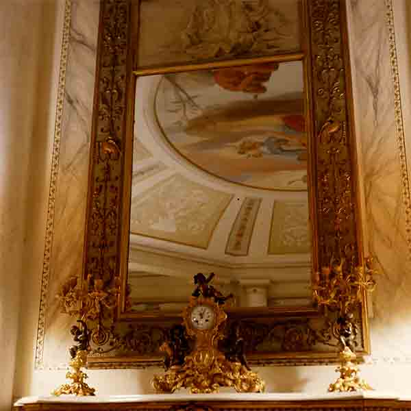 Villa Passalacqua Dinner Room Ceiling Painting