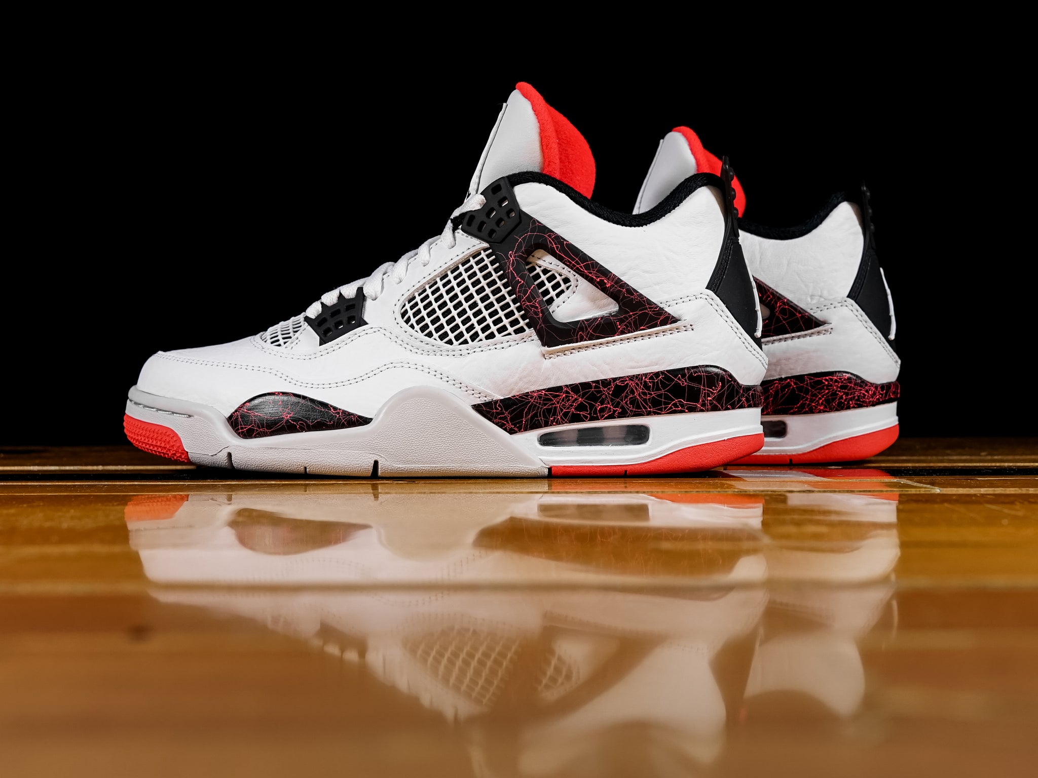 Air Jordan 4 Retro 'Bright Crimson' | 861428-061 | Renarts
